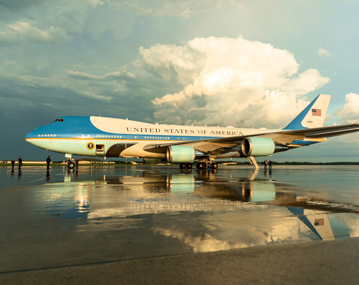 Air Force One | The White House