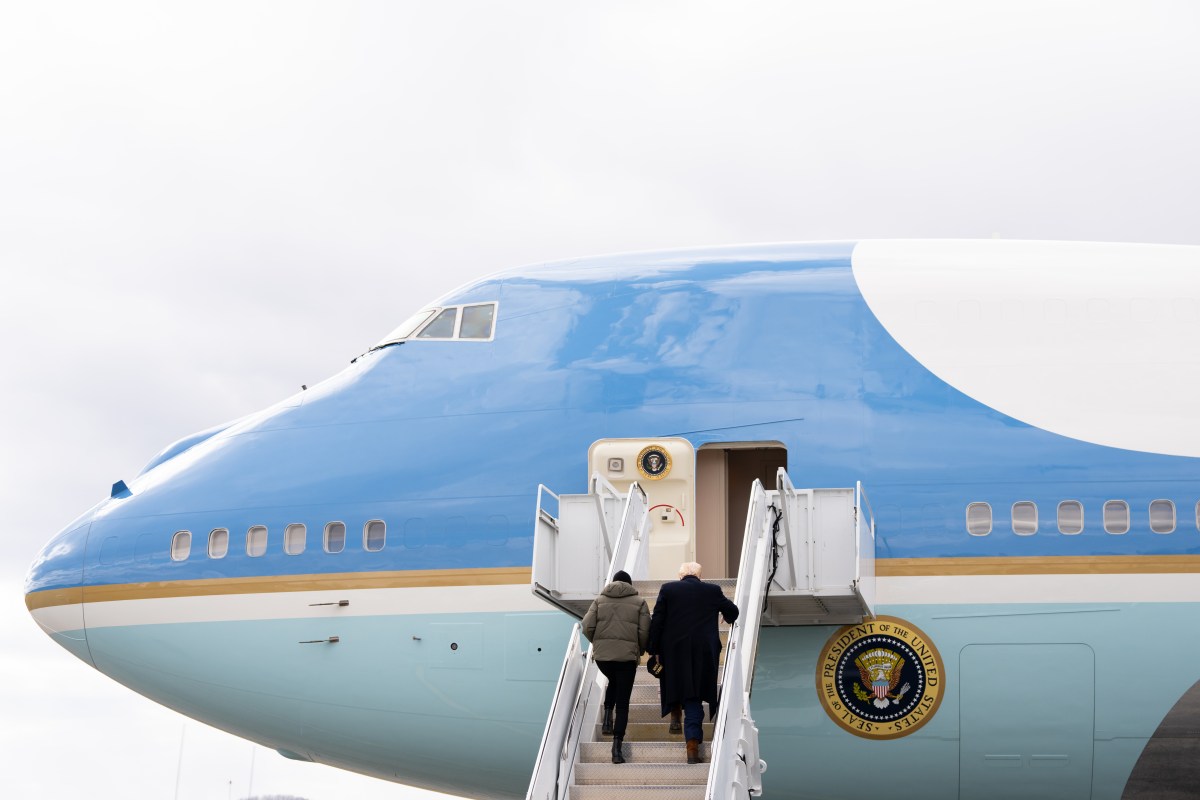President Donald J. Trump and First Lady Melania Trump board Air Force One at Asheville Regional Airport in Fletcher, North Carolina , Friday, Jan. 24, 2025, en route to California. (Official White House Photo by Andrea Hanks)