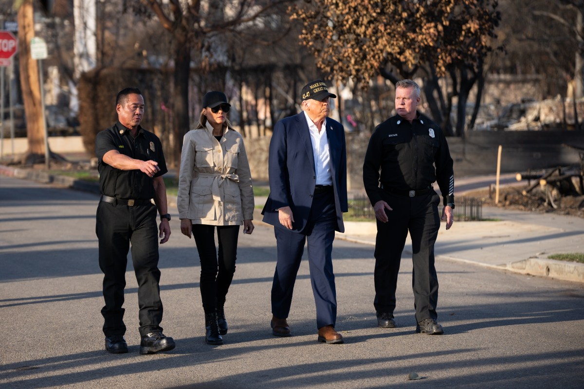 President Donald J. Trump and First Lady Melania Trump tour a Pacific Palisades neighborhood affected by recent wildfires in Los Angeles, Friday, Jan. 24, 2025. (Official White House Photo by Andrea Hanks)