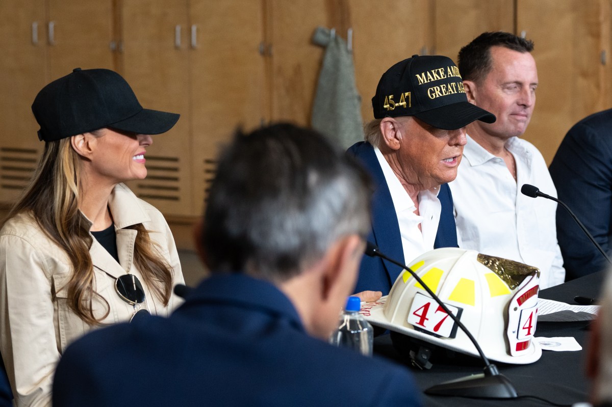 President Donald J. Trump and First Lady Melania Trump participate in a briefing after a tour of the Pacific Palisades neighborhood affected by recent wildfires in Los Angeles, Friday, Jan. 24, 2025 (Official White House Photo by Andrea Hanks)