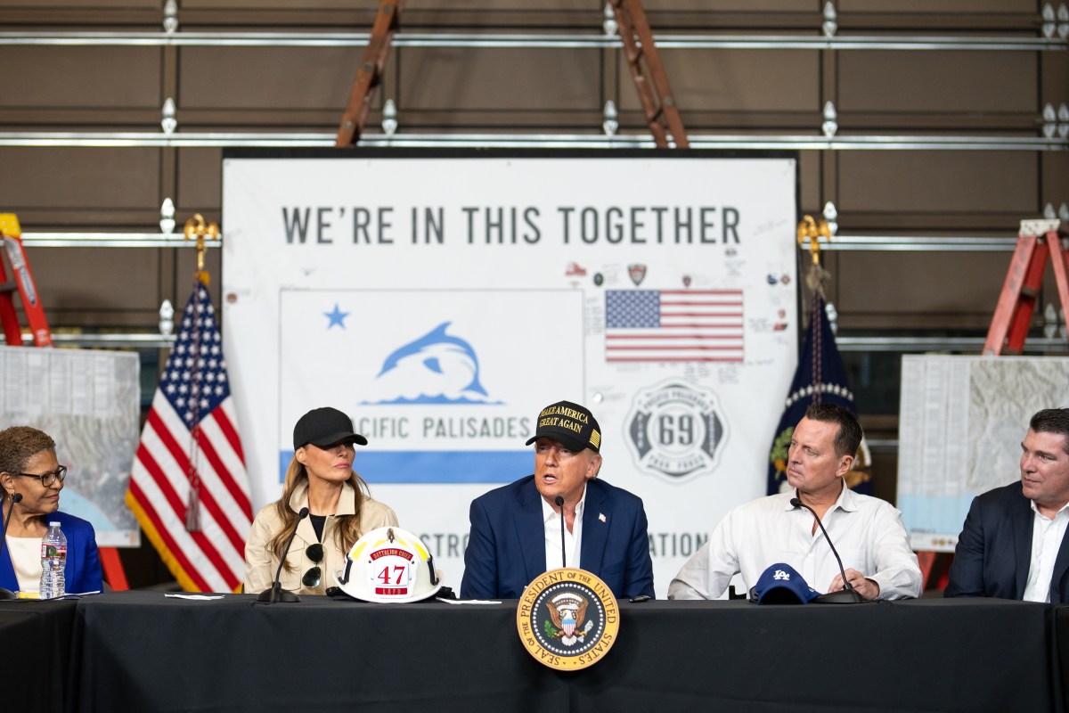 President Donald J. Trump and First Lady Melania Trump participate in a briefing after a tour of the Pacific Palisades neighborhood affected by recent wildfires in Los Angeles, Friday, Jan. 24, 2025 (Official White House Photo by Andrea Hanks)