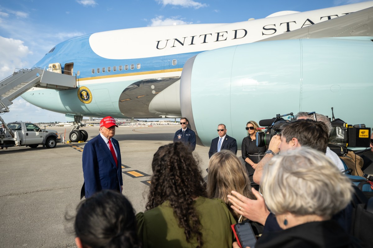 President Donald J. Trump attends the Daytona 500 at Daytona International Speedway in Daytona Beach, Florida, Sunday, February 16, 2025. (Official White House Photo by Daniel Torok)