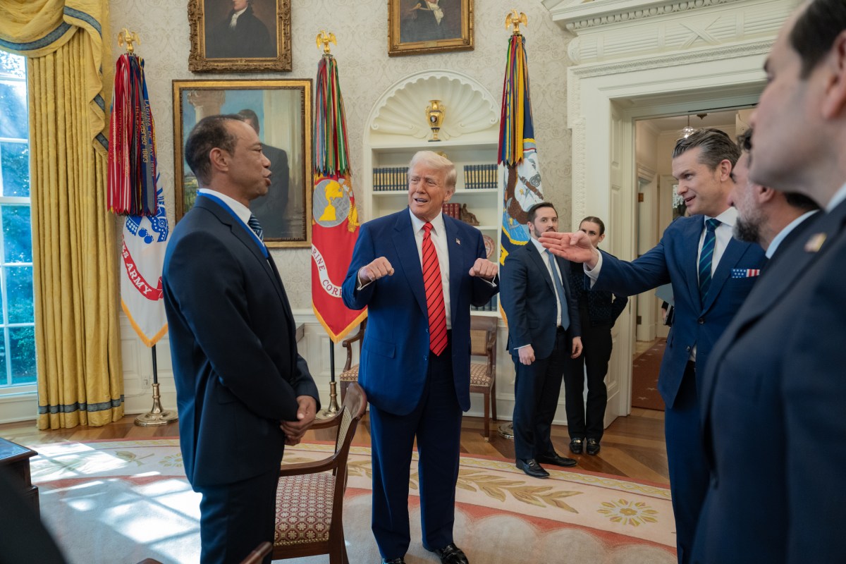 President Donald Trump meets with Tiger Woods in the Oval Office, Thursday, February 20, 2025. (Official White House Photo by Joyce N. Boghosian)