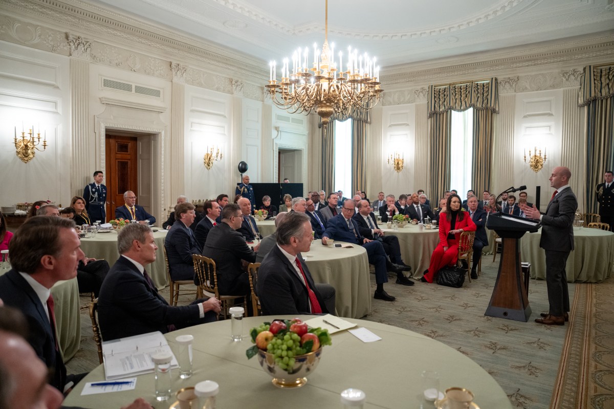 White House senior staff deliver remarks at a business session with the nation’s governors, Friday, February 21, 2025, in the State Dining Room of the White House. (Official White House Photo by Joyce N. Boghosian)