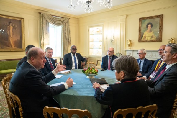 White House senior staff deliver remarks at a business session with the nation’s governors, Friday, February 21, 2025, in the State Dining Room of the White House. (Official White House Photo by Joyce N. Boghosian)