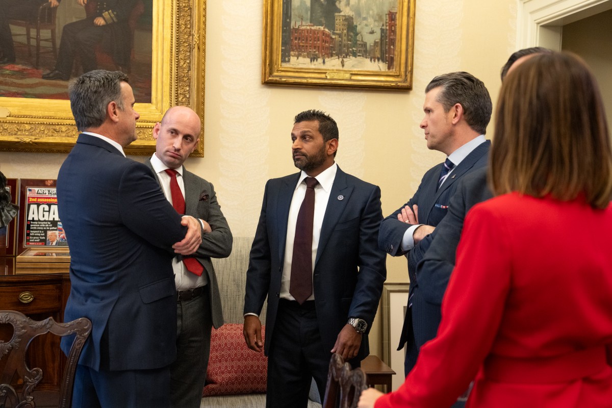 President Donald Trump makes remarks at the swearing-in of Commerce Secretary Howard Lutnick, Friday, February 21, 2025, in the Oval Office.

Commerce Secretary Howard Lutnick is sworn in Friday, February 21, 2025, in the Oval Office.
(Official White House Photo by Joyce N. Boghosian)