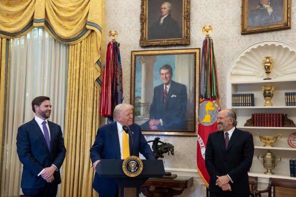 President Donald Trump makes remarks at the swearing-in of Commerce Secretary Howard Lutnick, Friday, February 21, 2025, in the Oval Office.

Commerce Secretary Howard Lutnick is sworn in Friday, February 21, 2025, in the Oval Office.
(Official White House Photo by Joyce N. Boghosian)