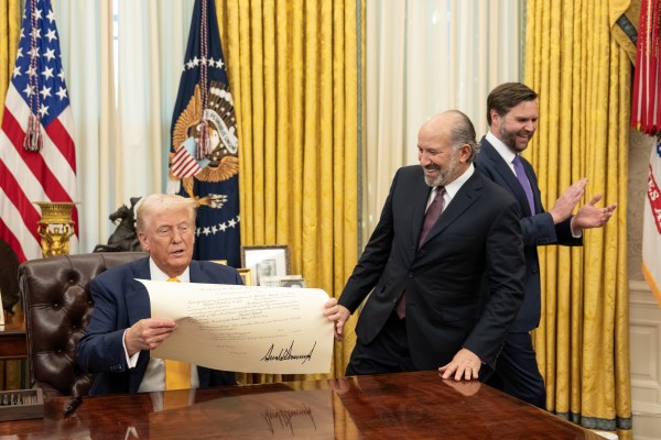 President Donald Trump makes remarks at the swearing-in of Commerce Secretary Howard Lutnick, Friday, February 21, 2025, in the Oval Office.

Commerce Secretary Howard Lutnick is sworn in Friday, February 21, 2025, in the Oval Office.
(Official White House Photo by Joyce N. Boghosian)