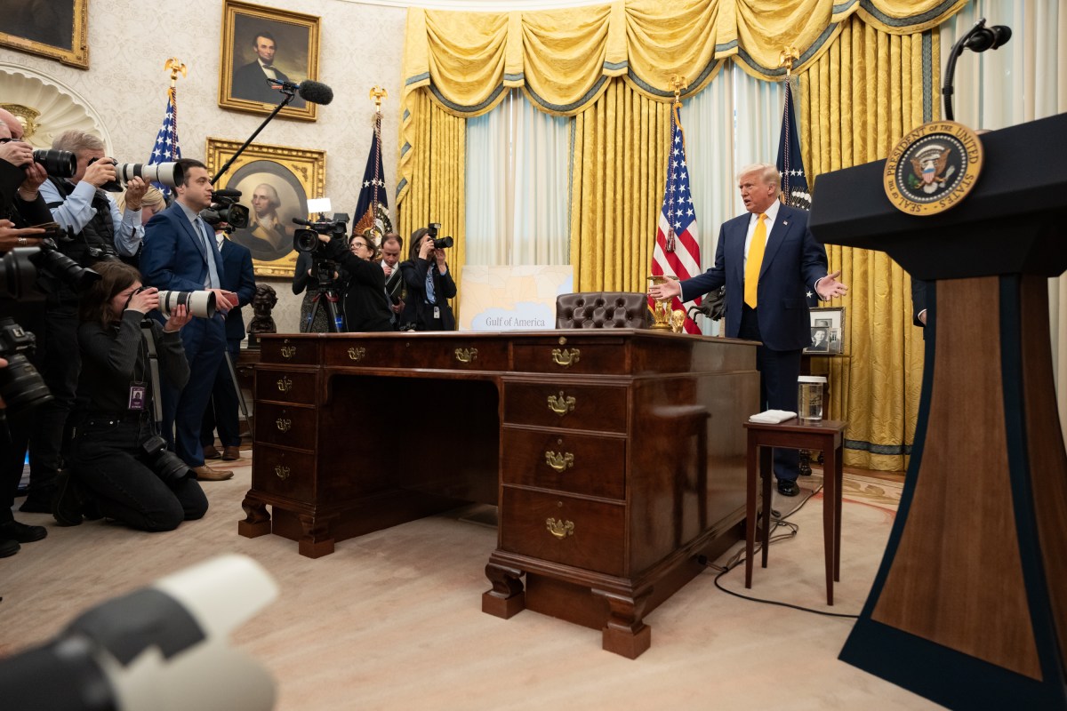 Commerce Secretary Howard Lutnick is sworn in Friday, February 21, 2025, in the Oval Office. (Official White House Photo by Emily J. Higgins.)