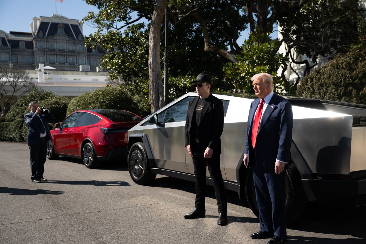 President Donald J. Trump purchases a Tesla on the South Lawn, Tuesday, March 11, 2025. (Official White House Photo by Molly Riley)