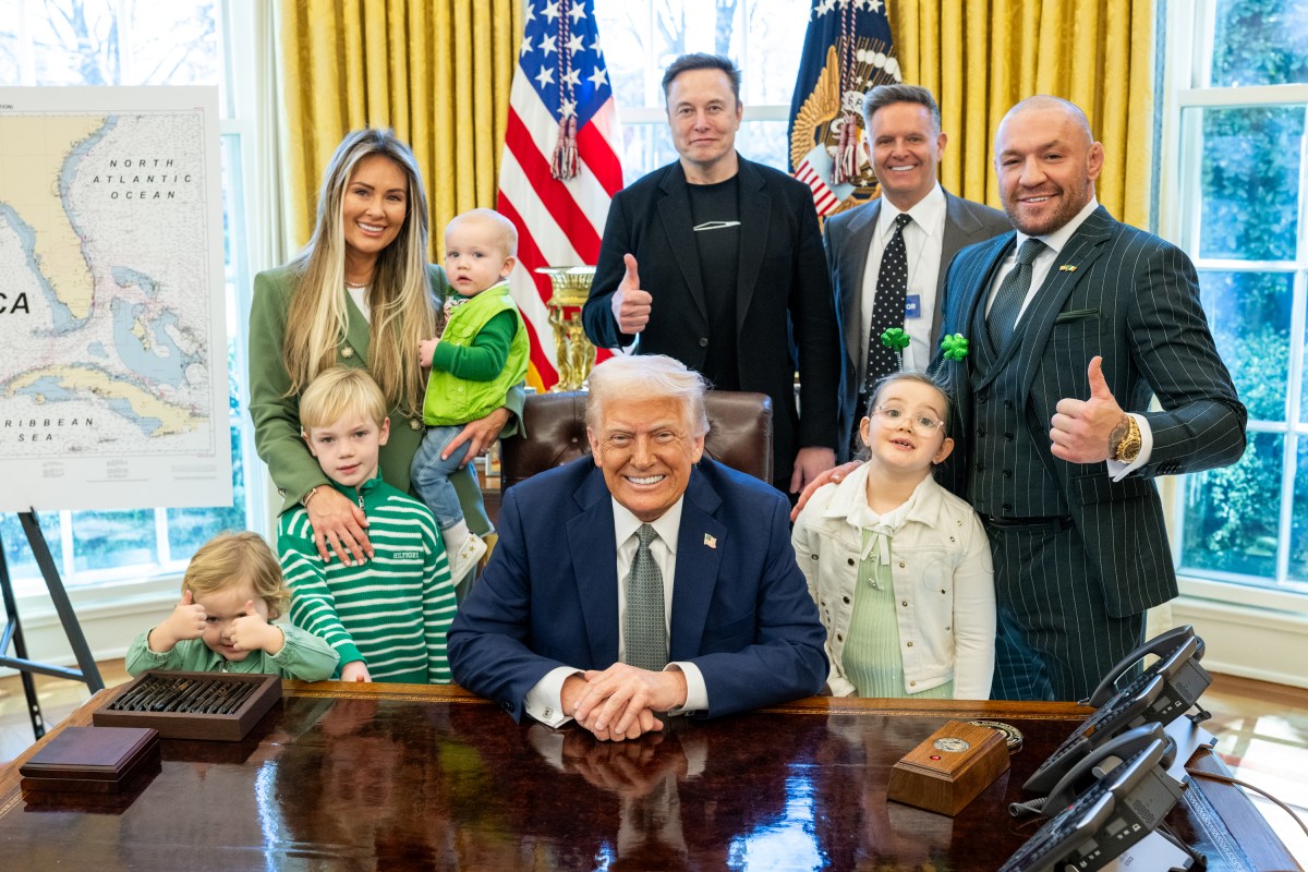 President Donald Trump meets with Conor McGregor and family in the Oval Office, March 17, 2025. (Official White House Photo by Daniel Torok)
