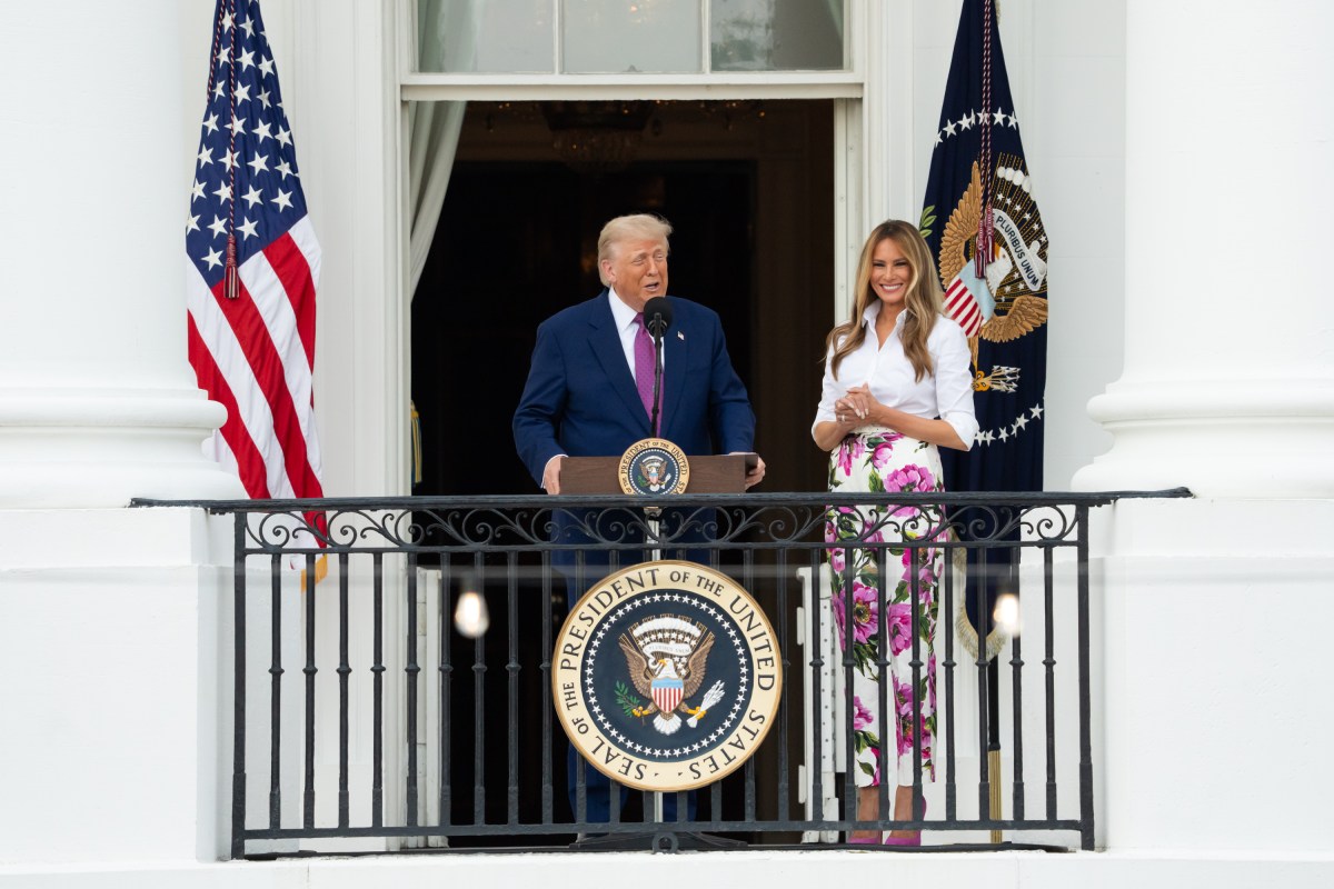 President Donald Trump delivers remarks from the Blue Room Balcony at the Congressional Picnic, Thursday, June 12, 2025, on the South Lawn of the White House.(Official White House Photo by Andrea Hanks)
