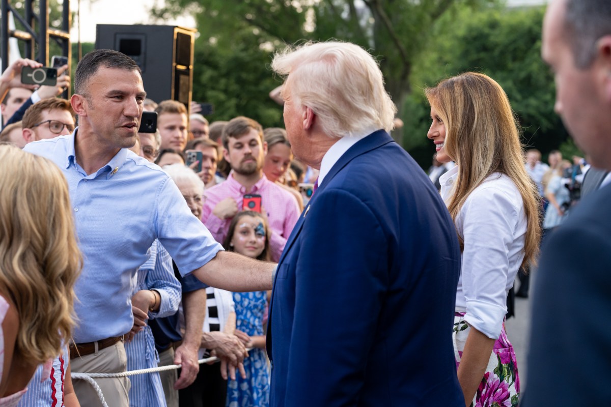 President Donald Trump and First Lady Melania Trump greet guests along the rope line at the Congressional Picnic, Thursday, June 12, 2025, on the South Lawn of the White House.(Official White House Photo by Andrea Hanks)
