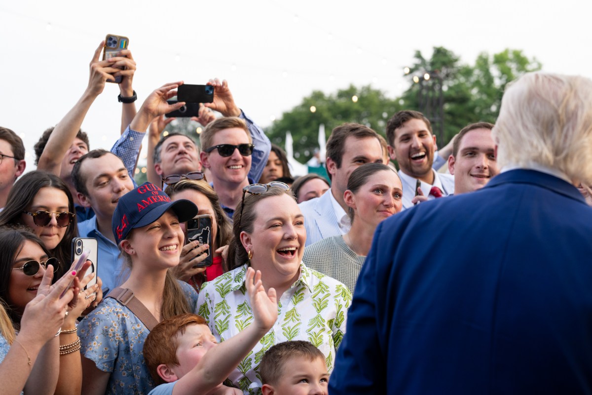 President Donald Trump and First Lady Melania Trump greet guests along the rope line at the Congressional Picnic, Thursday, June 12, 2025, on the South Lawn of the White House.(Official White House Photo by Andrea Hanks)
