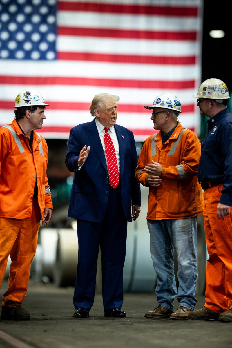 President Donald Trump speaks with workers before delivering remarks on a partnership deal with U.S. Steel and Nippon Steel at the U.S. Steel Corporation-Irvin Works in West Mifflin, Pennsylvania, Friday, May 30, 2025.(Official White House Photo by Daniel Torok)