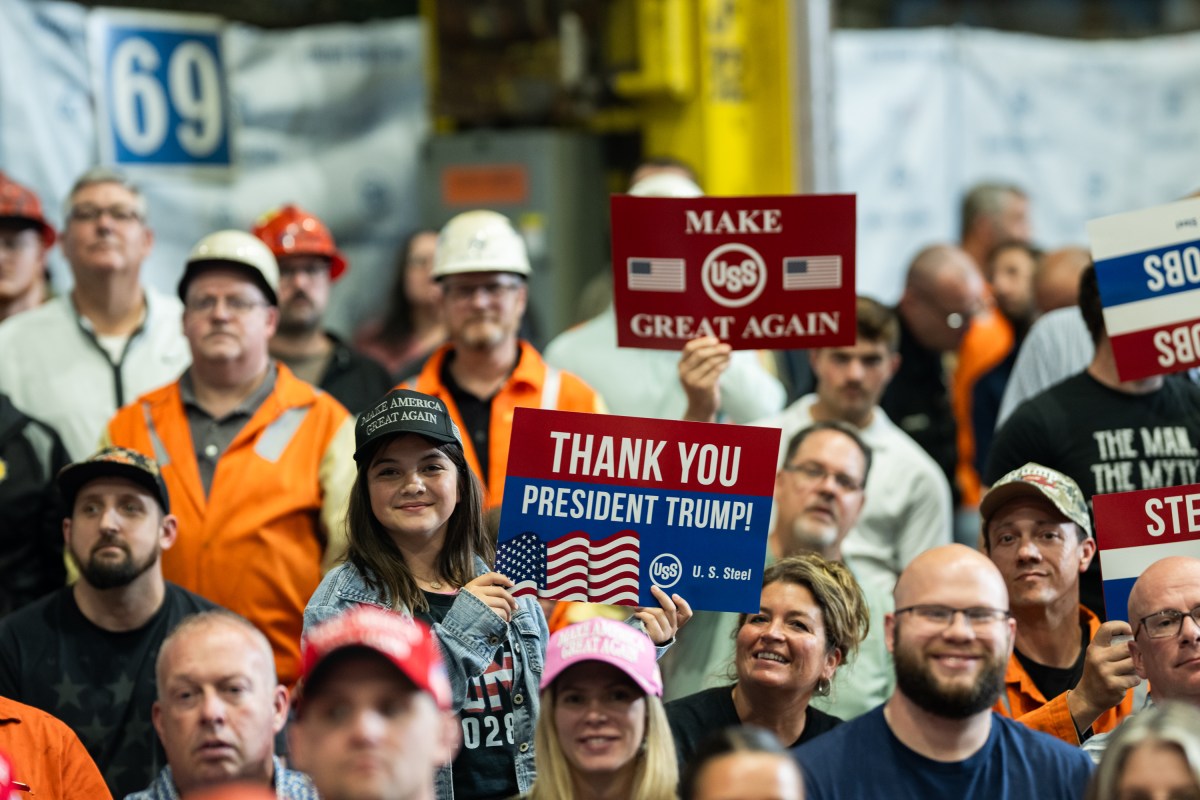 Crowds gathered to listen to President Donald Trump deliver remarks on a partnership deal with U.S. Steel and Nippon Steel at the U.S. Steel Corporation-Irvin Works in West Mifflin, Pennsylvania, Friday, May 30, 2025.(Official White House Photo by Daniel Torok)