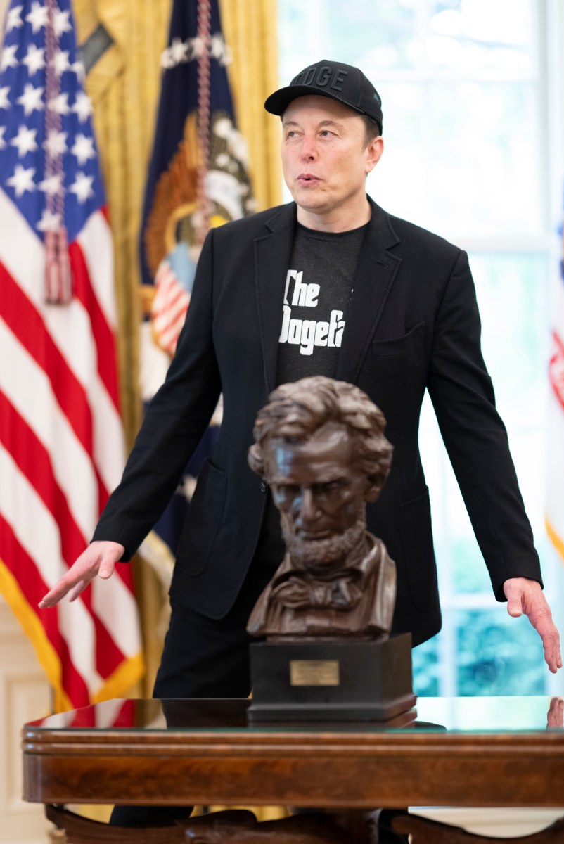 President Donald Trump participates in a press conference with departing DOGE adviser Elon Musk, Friday, May 30, 2025, in the Oval Office. (Official White House Photo by Molly Riley)