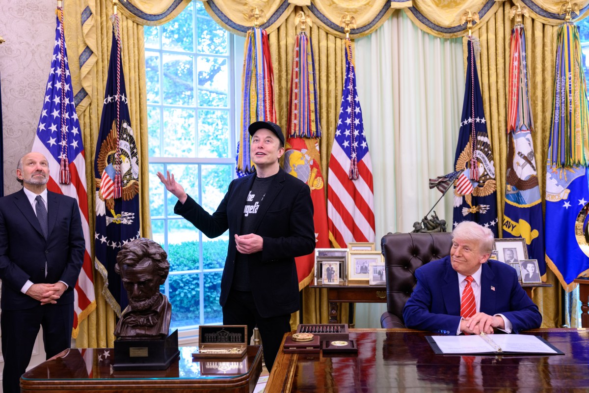 President Donald Trump participates in a press conference with departing DOGE adviser Elon Musk, Friday, May 30, 2025, in the Oval Office. (Official White House Photo by Molly Riley)