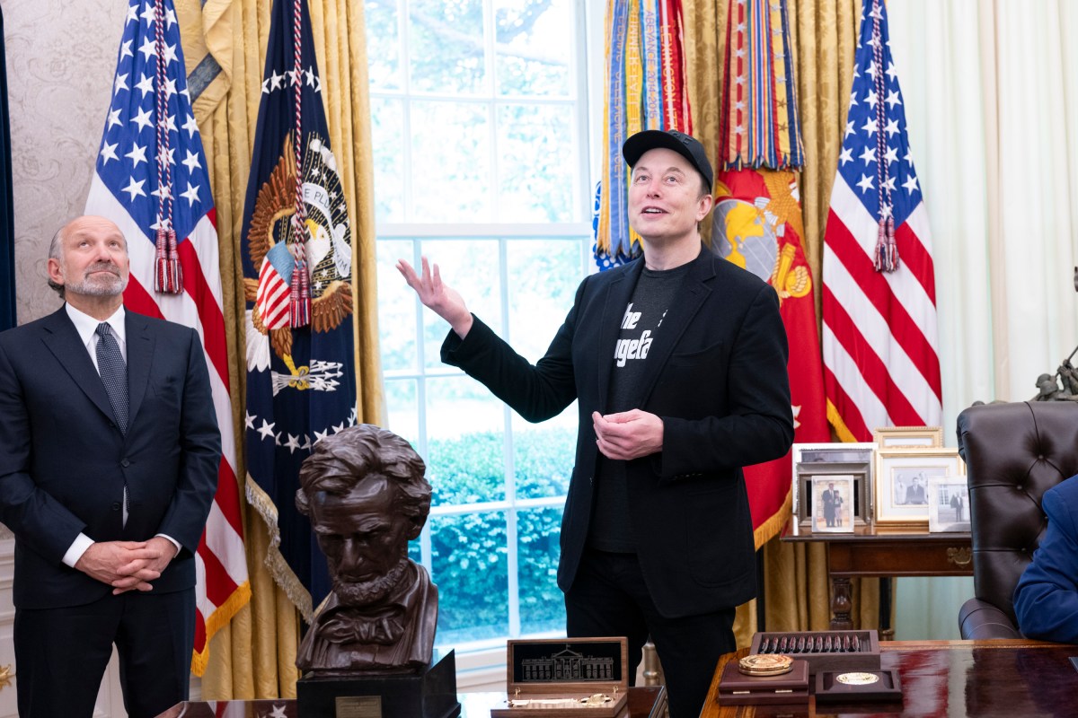 President Donald Trump participates in a press conference with departing DOGE adviser Elon Musk, Friday, May 30, 2025, in the Oval Office. (Official White House Photo by Molly Riley)