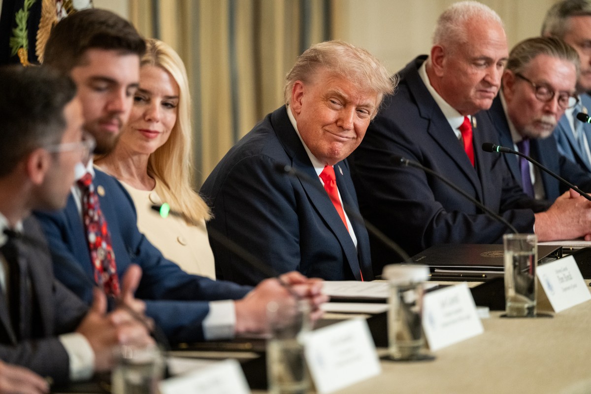 President Donald Trump delivers remarks during a roundtable discussion with the Fraternal Order of Police Executive Board, Thursday, June 5, 2025, in the State Dining Room. (Official White House Photo by Joyce N. Boghosian)