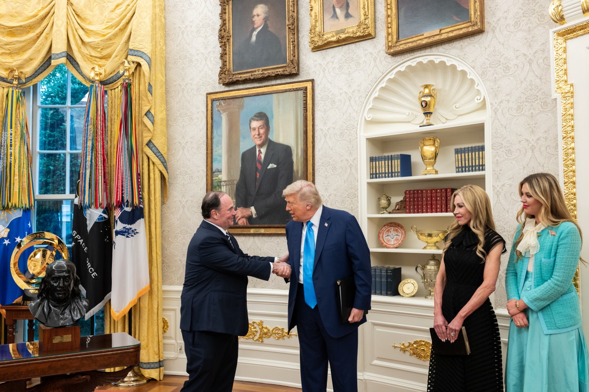 President Donald Trump participates in the swearing-in ceremony for the Secretary of the Navy John Phelan in the Oval Office, Friday, June 6, 2025. (Official White House Photo by Joyce N. Boghosian)