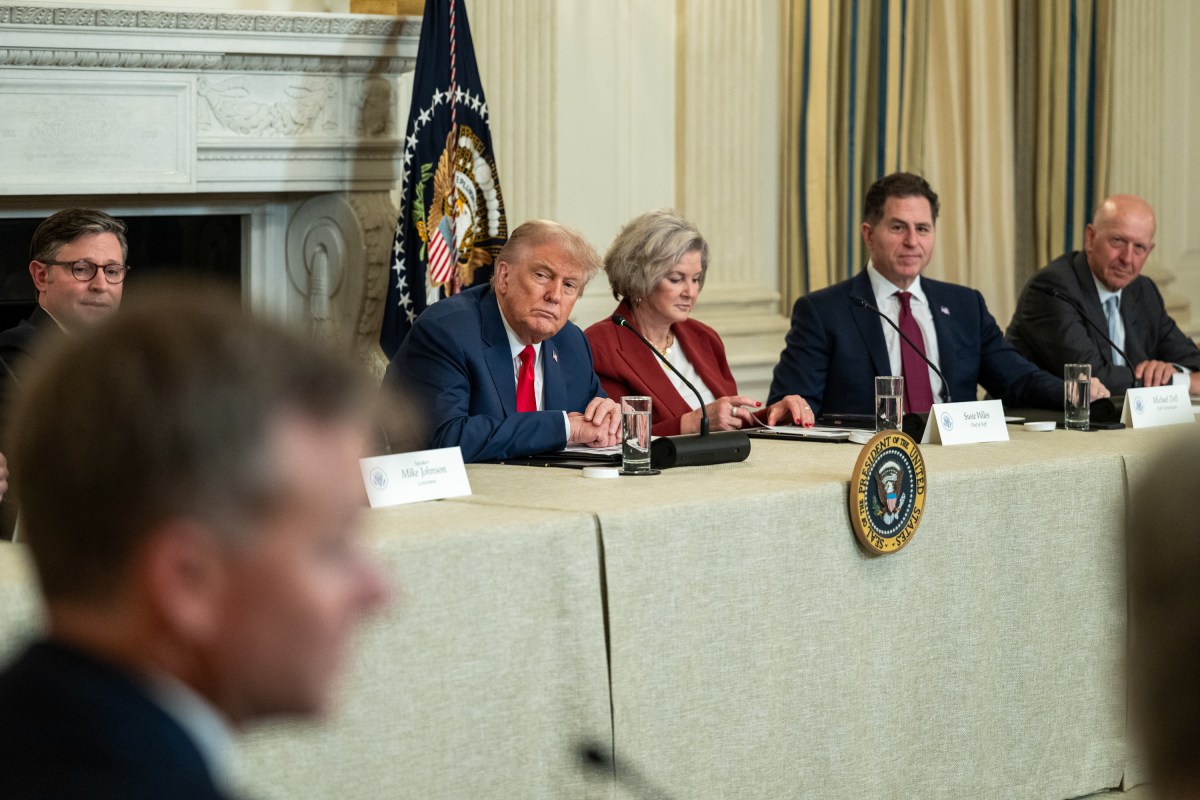President Donald Trump participates in the Invest America Roundtable in the State Dining Room of the White House, Monday, June 9, 2025. (Official White House Photo by Joyce N. Boghosian)