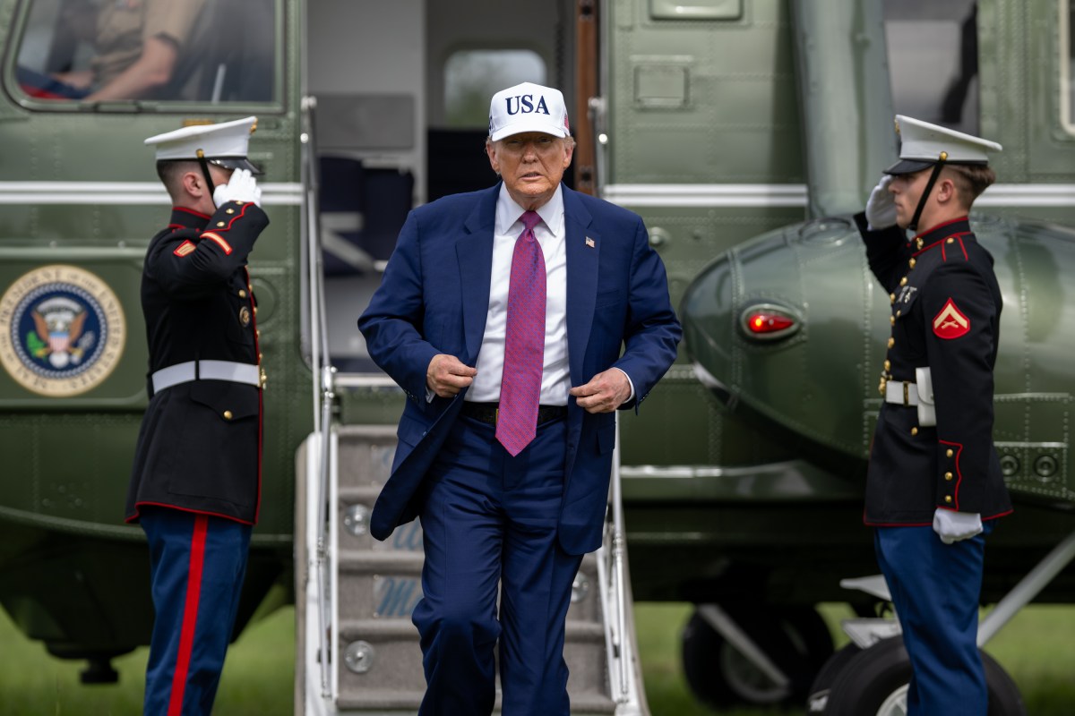 President Donald Trump departs Marine One before delivering remarks at Fort Bragg, North Carolina on Tuesday, June 10, 2025, during a visit to commemorate the 250th anniversary of the U.S. Army.(Official White House Photo by Daniel Torok)