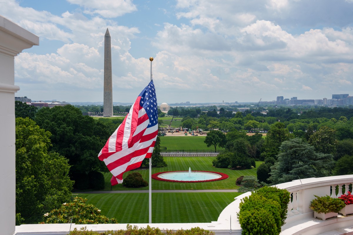 An American flag is raised on the newly-installed flagpole on the South Lawn, Wednesday, June 18, 2025, at the White House. (Official White House Photo by Abe McNatt)