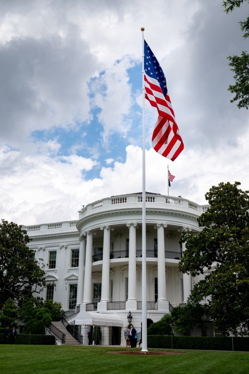 The American flag is raised on the newly-installed flagpole on the South Lawn of the White House, Wednesday, June 18, 2025. (Official White House Photo by Molly Riley)