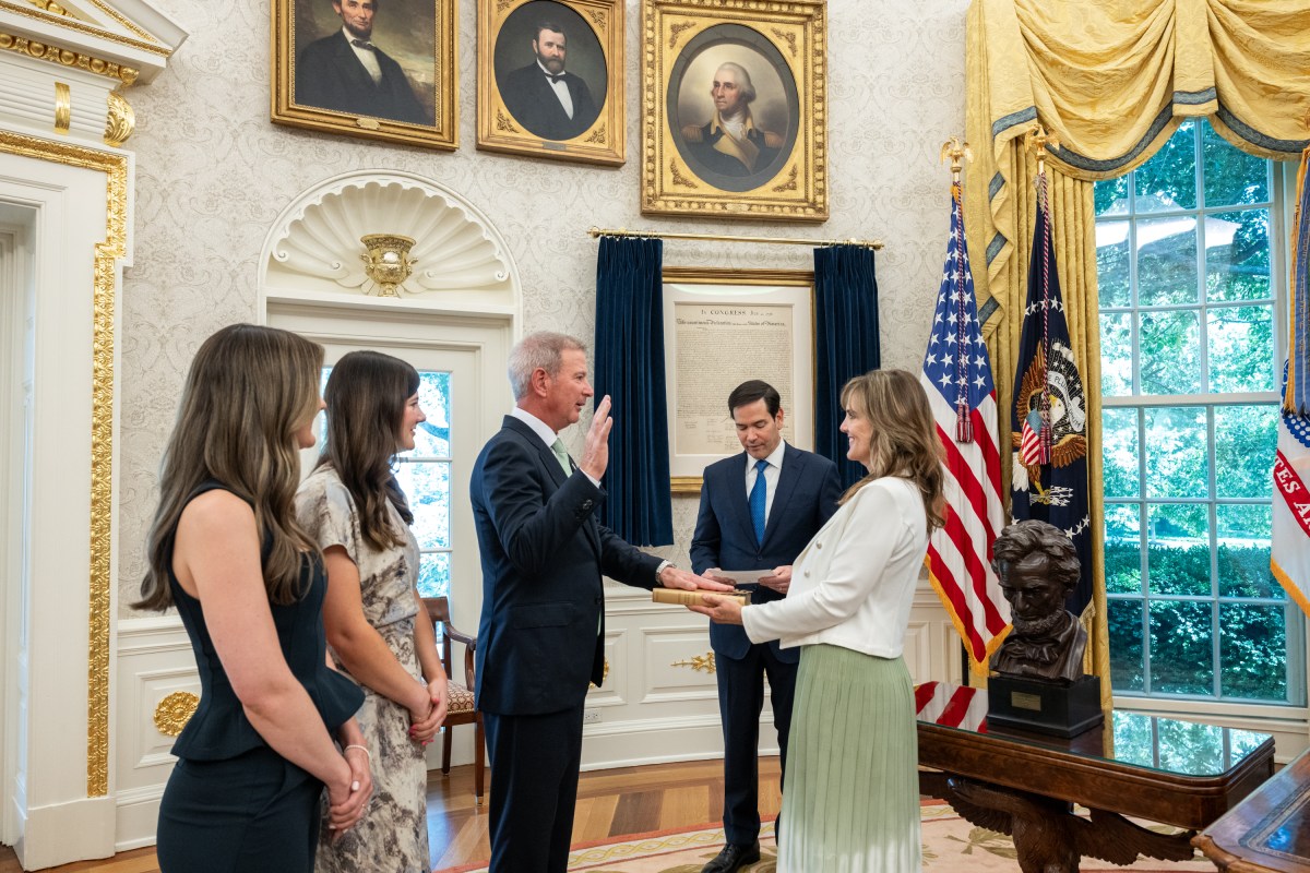 Secretary of State Marco Rubio swears in the U.S. Ambassador to Ireland Edward Walsh, Thursday, June 19, 2025, in the Oval Office.(Official White House Photo by Molly Riley)