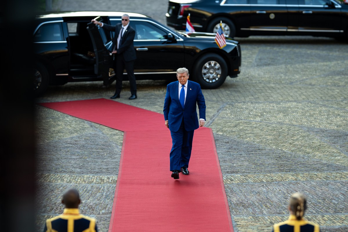 President Donald Trump arrives to the Huis ten Bosch Palace before greeting King Willem-Alexander and Queen Maxima of the Netherlands ahead of the 2025 NATO Summit, Tuesday, June 24, 2025, in The Hague, Netherlands. (Official White House Photo by Daniel Torok)