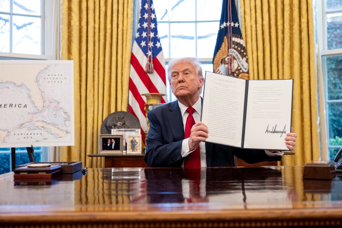 President Donald Trump announces tariffs on auto imports in the Oval Office, Wednesday, March 26, 2025. (Official White House Photo by Molly Riley)