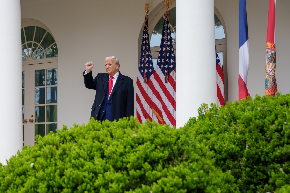 President Donald J. Trump returns to the Oval Office after a “Make America Healthy Again” event, Wednesday, April 2, 2025, in the White House Rose Gardent. (Official White House Photo by Abe McNatt)