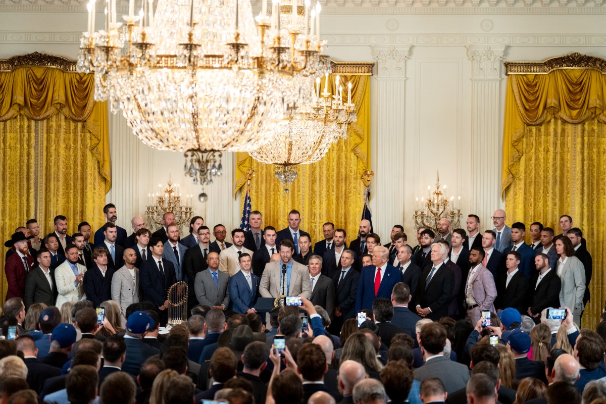 President Donald Trump and senior staff greet Israeli Prime Minister Benjamin Netanyahu, Monday, April 7, 2025, in the West Wing Lobby of the White House. (Official White House Photo by Joyce N. Boghosian)