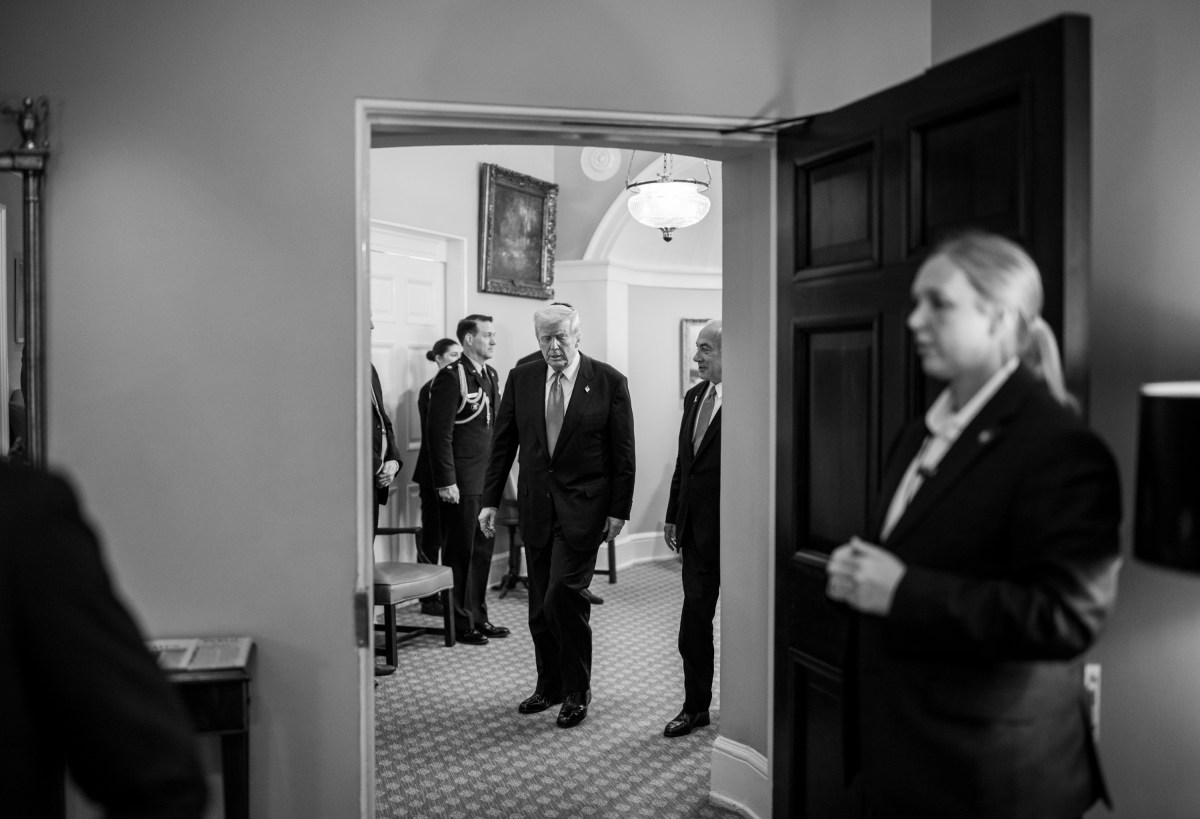 President Donald Trump greets Israeli Prime Minister Benjamin Netanyahu, Monday, April 7, 2025, in the West Wing Lobby of the White House. (Official White House Photo by Daniel Torok)