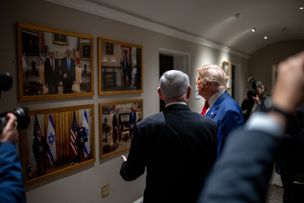 President Donald Trump greets Israeli Prime Minister Benjamin Netanyahu, Monday, April 7, 2025, in the West Wing Lobby of the White House. (Official White House Photo by Daniel Torok)