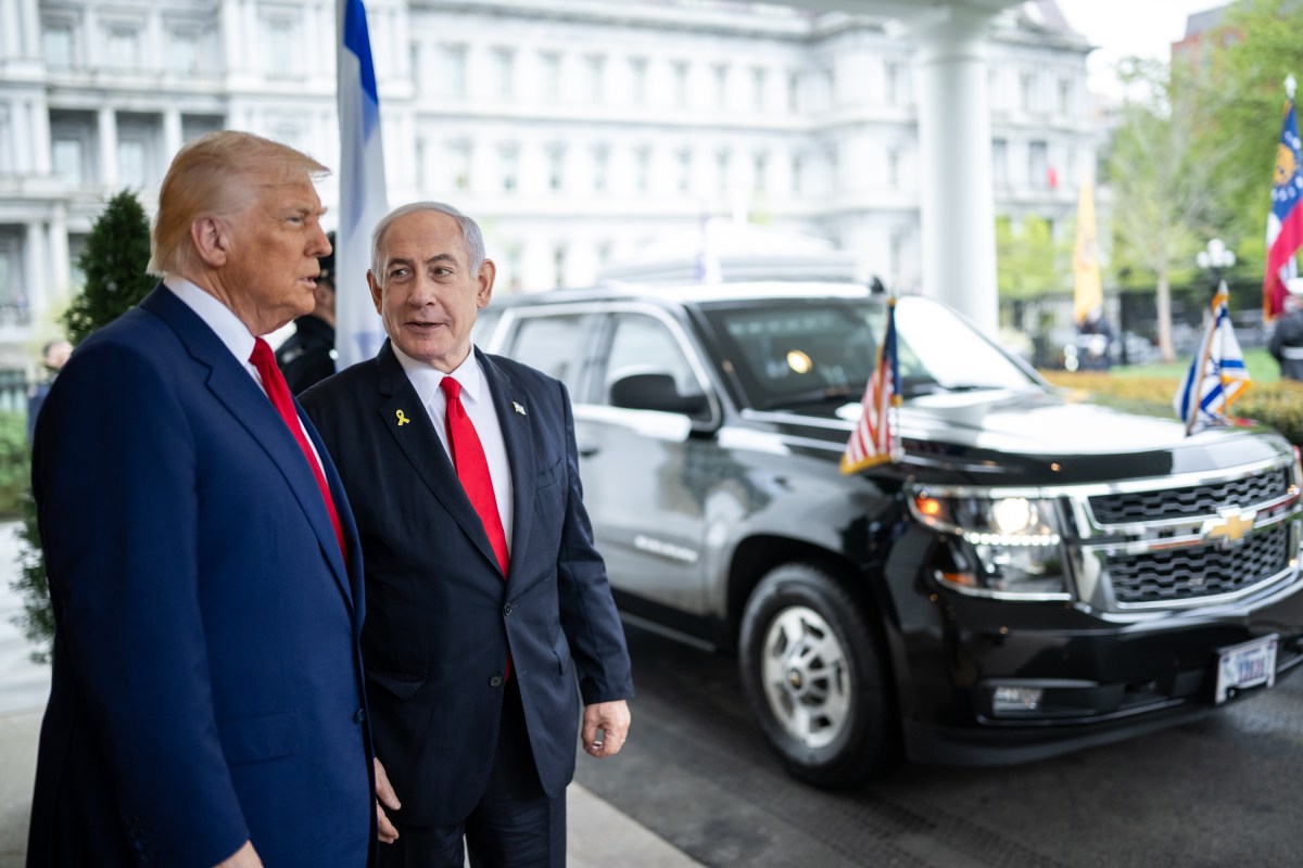 President Donald Trump greets Israeli Prime Minister Benjamin Netanyahu, Monday, April 7, 2025, in the West Wing Lobby of the White House. (Official White House Photo by Daniel Torok)