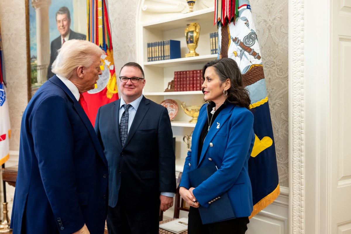President Donald Trump signs Executive Orders, Wednesday, April 9, 2025, in the Oval Office. (Official White House Photo by Joyce N. Boghosian)