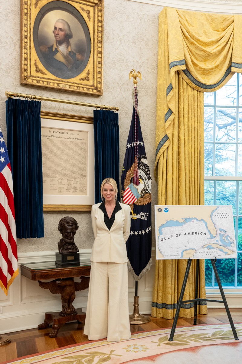 President Donald Trump poses for a photo with Attorney General Pam Bondi in the Oval Office, Thursday, April 10, 2025. (Official White House Photo by Joyce N. Boghosian)