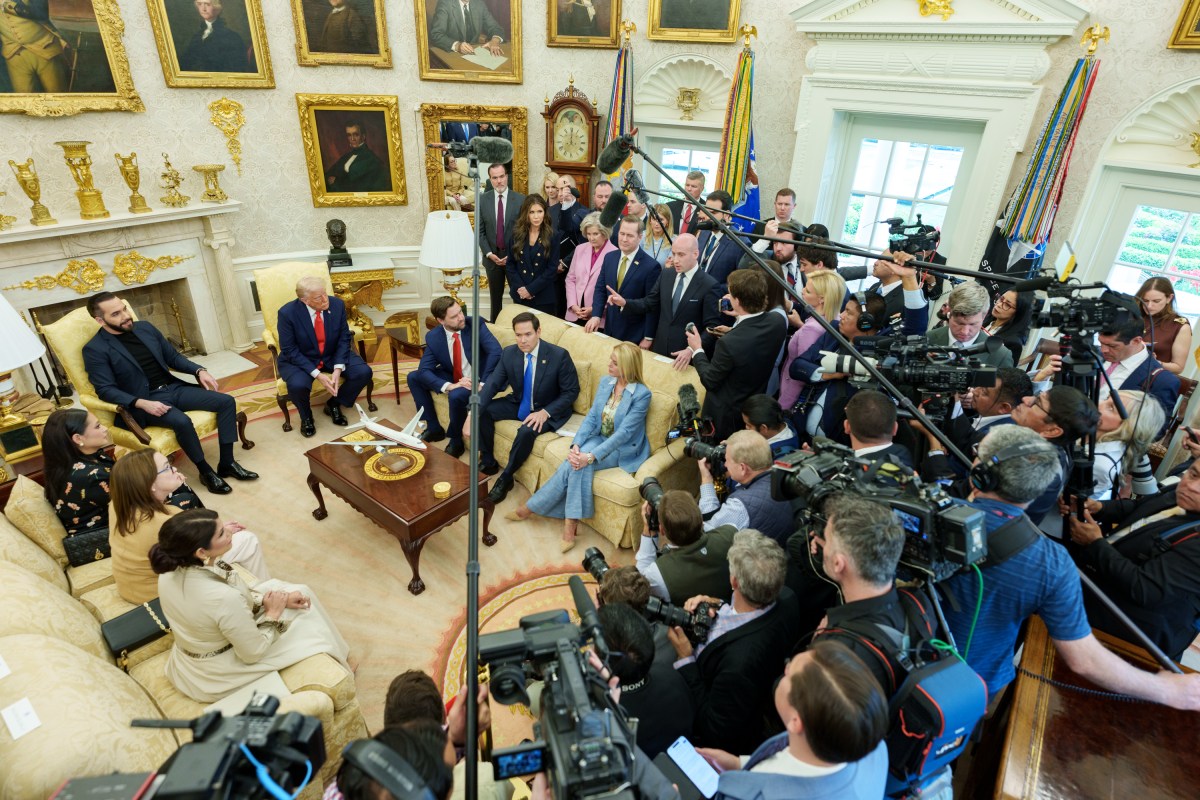 President Donald Trump hosts a bilateral meeting with President Nayib Bukele of El Salvador, Monday, April 14, 2025, in the Oval Office. (Official White House Photo by Abe McNatt)
