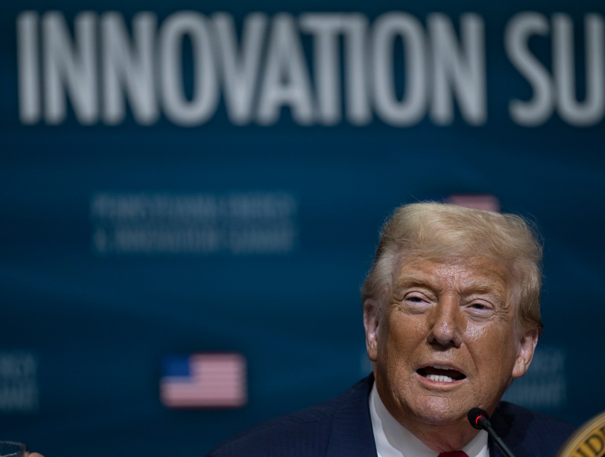 President Donald Trump participates in the Inaugural Pennsylvania Energy and Innovation Summit at Cohon University Center at Carnegie Mellon University, Tuesday, July 15, 2025, in Pittsburgh, Pennsylvania.  (Official White House Photo by Molly Riley)