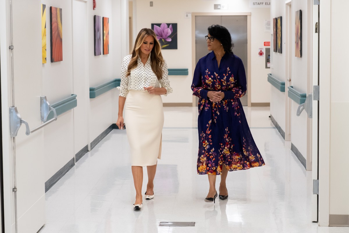 First Lady Melania Trump greets hospital President and CEO Michelle Riley-Brown at Children’s National Hospital in Washington, D.C., Thursday, July 3, 2025.(Official White House Photo by Andrea Hanks)