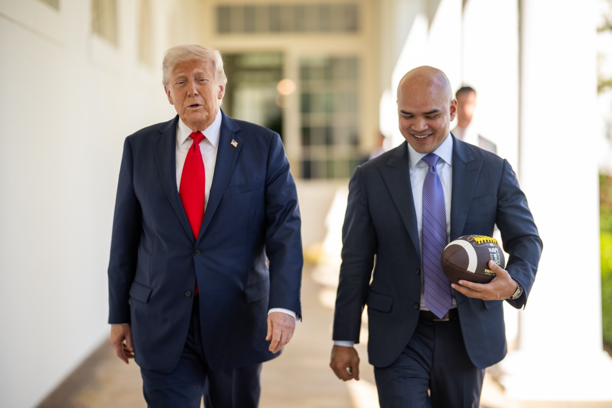 President Donald Trump greets members of the Navy Midshipmen football team from the U.S. Naval Academy, Tuesday, April 15, 2025, in the State Dining Room of the White House. (Official White House Photo by Daniel Torok)
