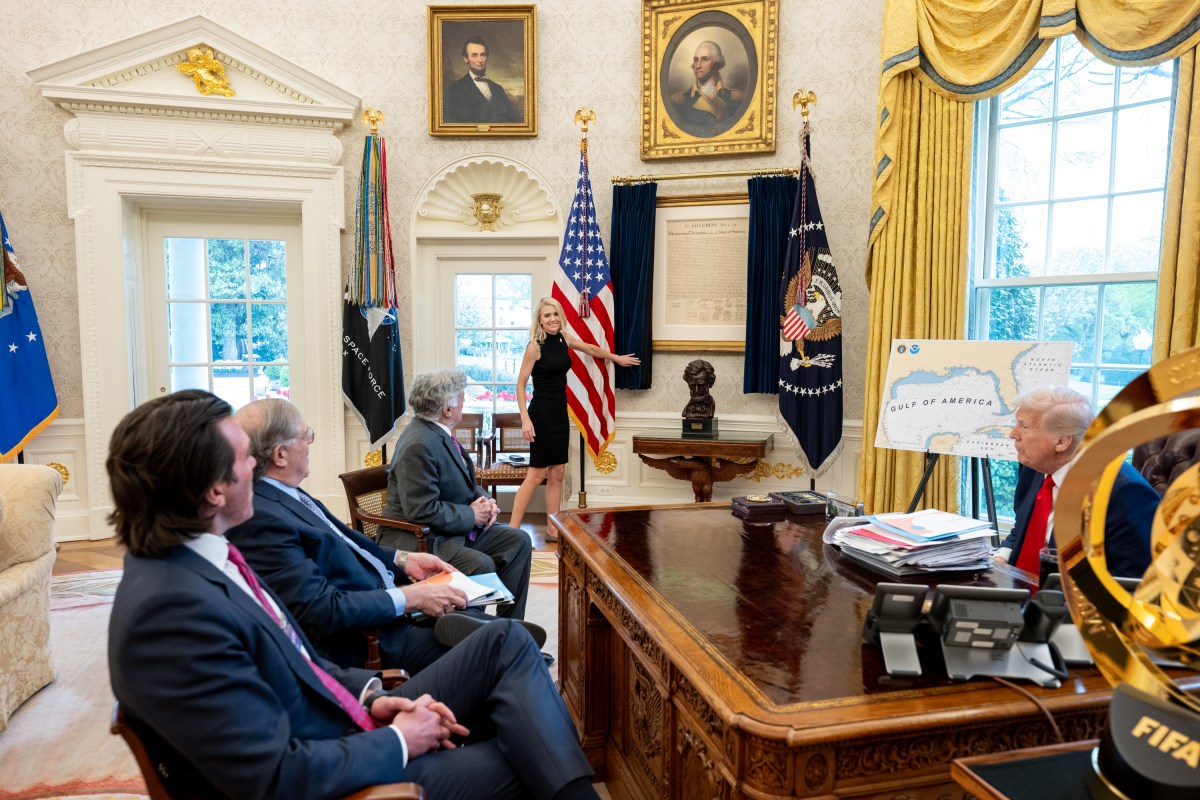 President Donald Trump meets with Andrew Stein and guests, Tuesday, April 15, 2025, in the Oval Office. (Official White House Photo by Joyce N. Boghosian)