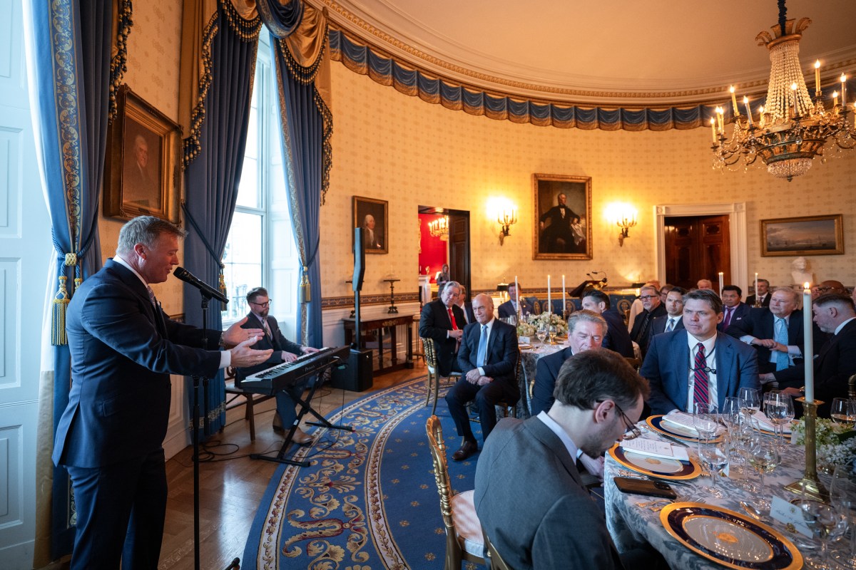Singer Charles Billingsley performs at an Easter prayer service and dinner, Wednesday, April 16, 2025, in the Blue Room of the White House. (Official White House Photo by Joyce N. Boghosian)
