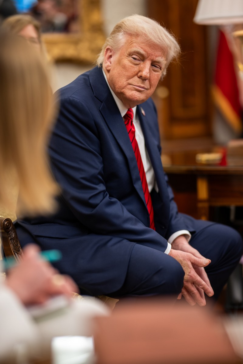 President Donald Trump holds a bilateral meeting with Prime Minister Giorgia Meloni of Italy, Thursday, April 17, 2025, in the Oval Office. (Official White House Photo by Daniel Torok)