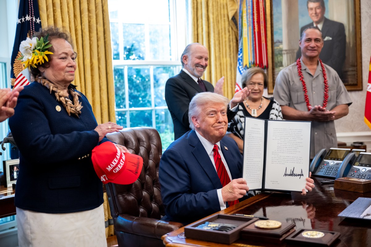 President Donald Trump signs Executive Orders, Thursday, April 17, 2025, in the Oval Office. (Official White House Photo by Molly Riley)