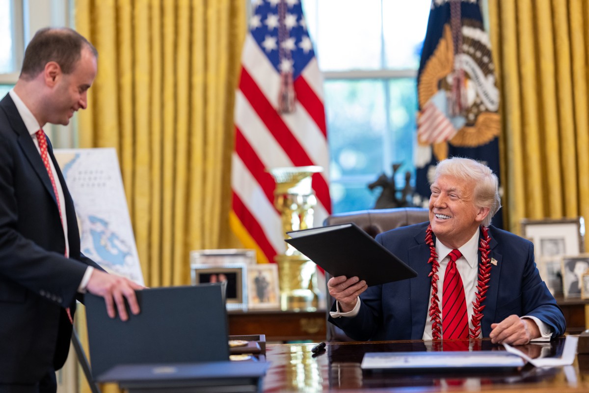 President Donald Trump signs Executive Orders, Thursday, April 17, 2025, in the Oval Office. (Official White House Photo by Molly Riley)