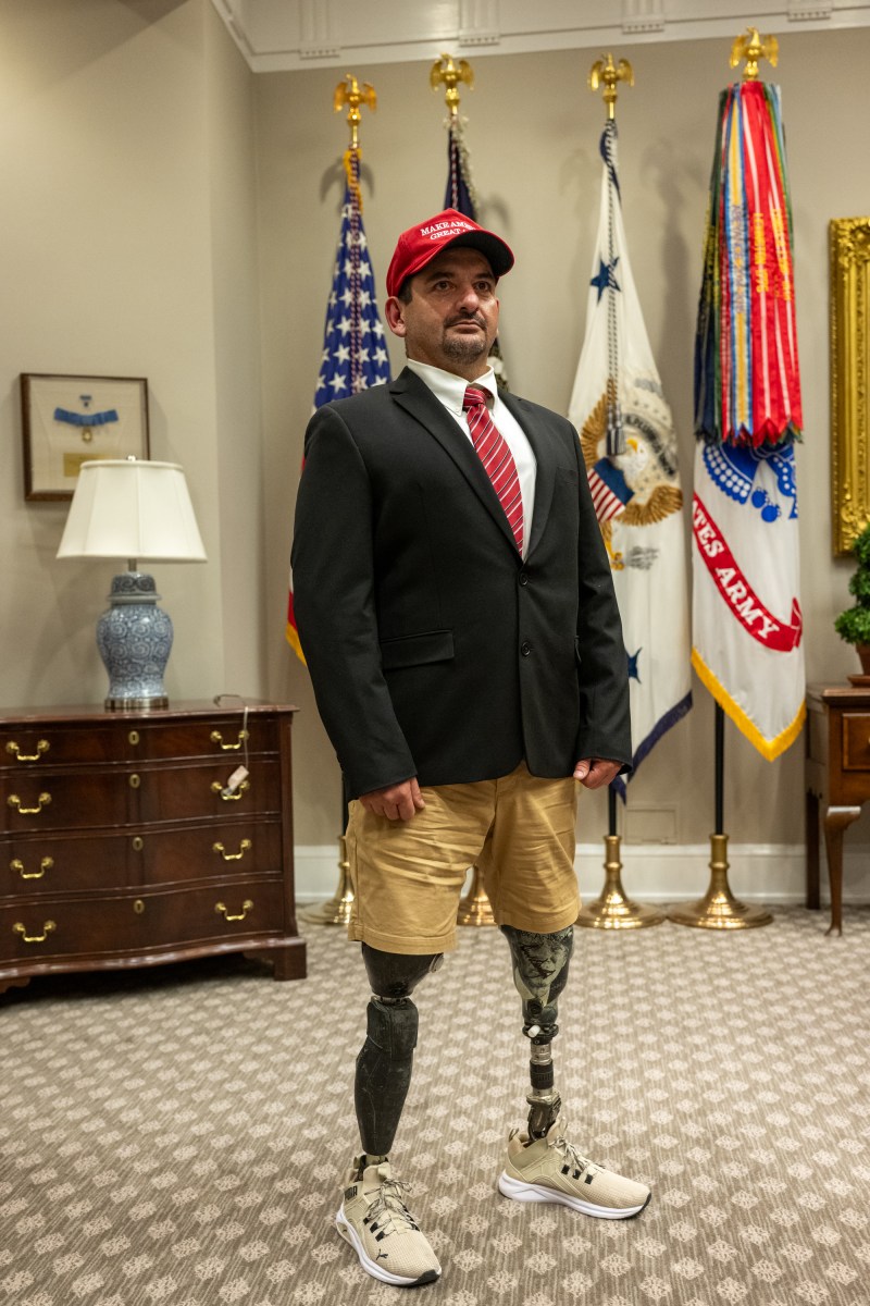 President Donald Trump signs executive orders alongside Secretary of Education Linda McMahon and wounded warriors in the Oval Office, Wednesday, April 23, 2025. (Official White House Photo by Molly Riley)