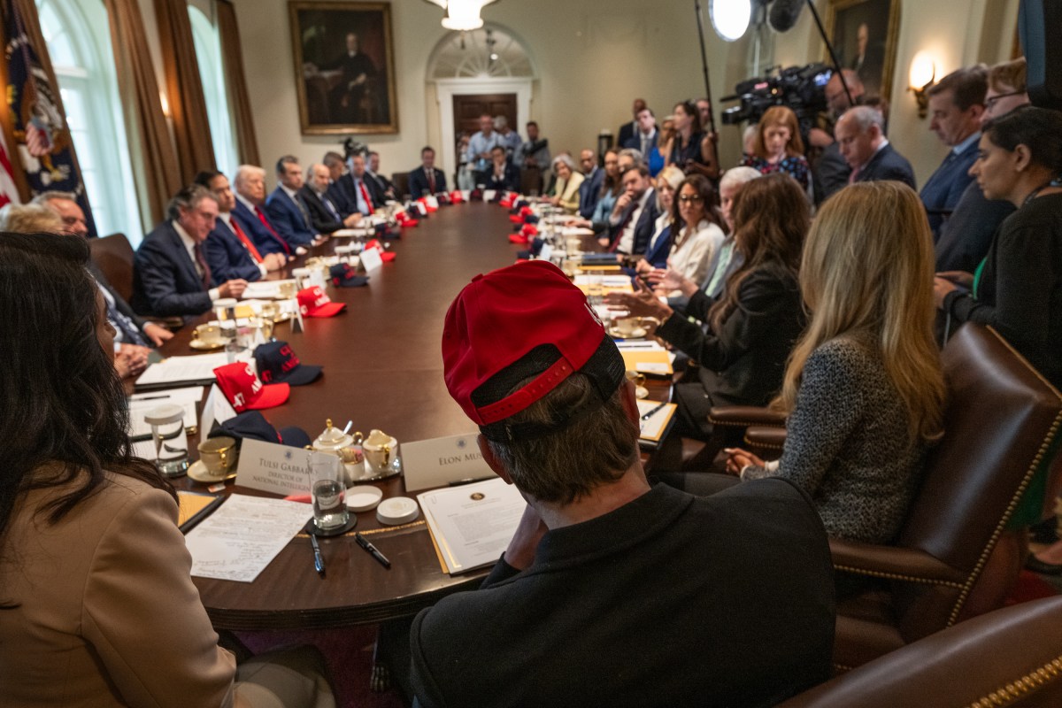President Donald Trump holds a Cabinet meeting, Wednesday, April 30, 2025, in the Cabinet Room. (Official White House Photo by Molly Riley)